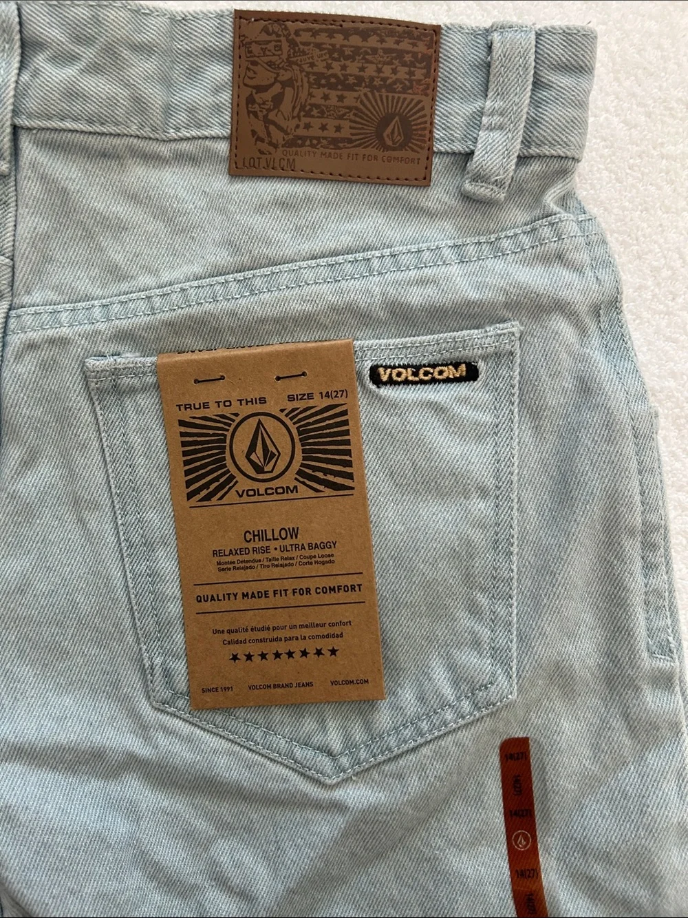 Volcom 14 (27) Jeans Big Boy Youth Chillow in Light Blue Loose Baggy Skater NWT